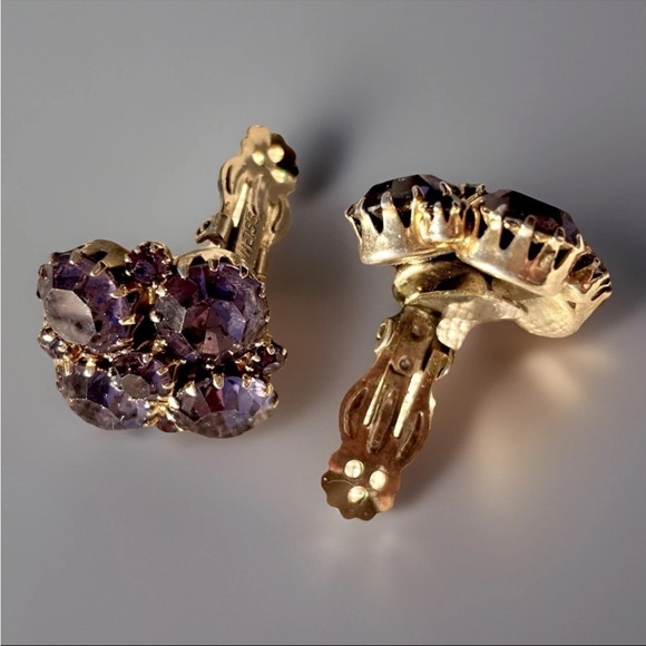 Albert Weiss Elegant Purple Cluster Earrings - Picture 4 of 6